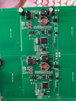 總得來說非常滿意，交貨速度非常快，貼片3天就完成，品質目前檢查50%，目前還沒發現不良，好評。